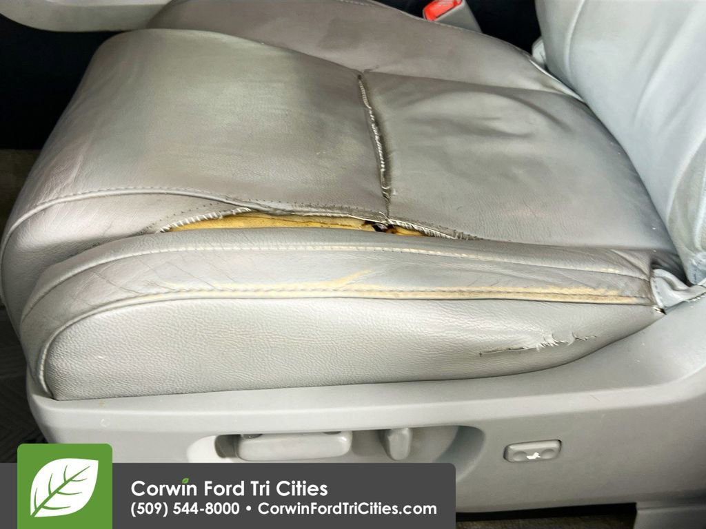 Used 2008 Toyota Sequoia Limited image 23