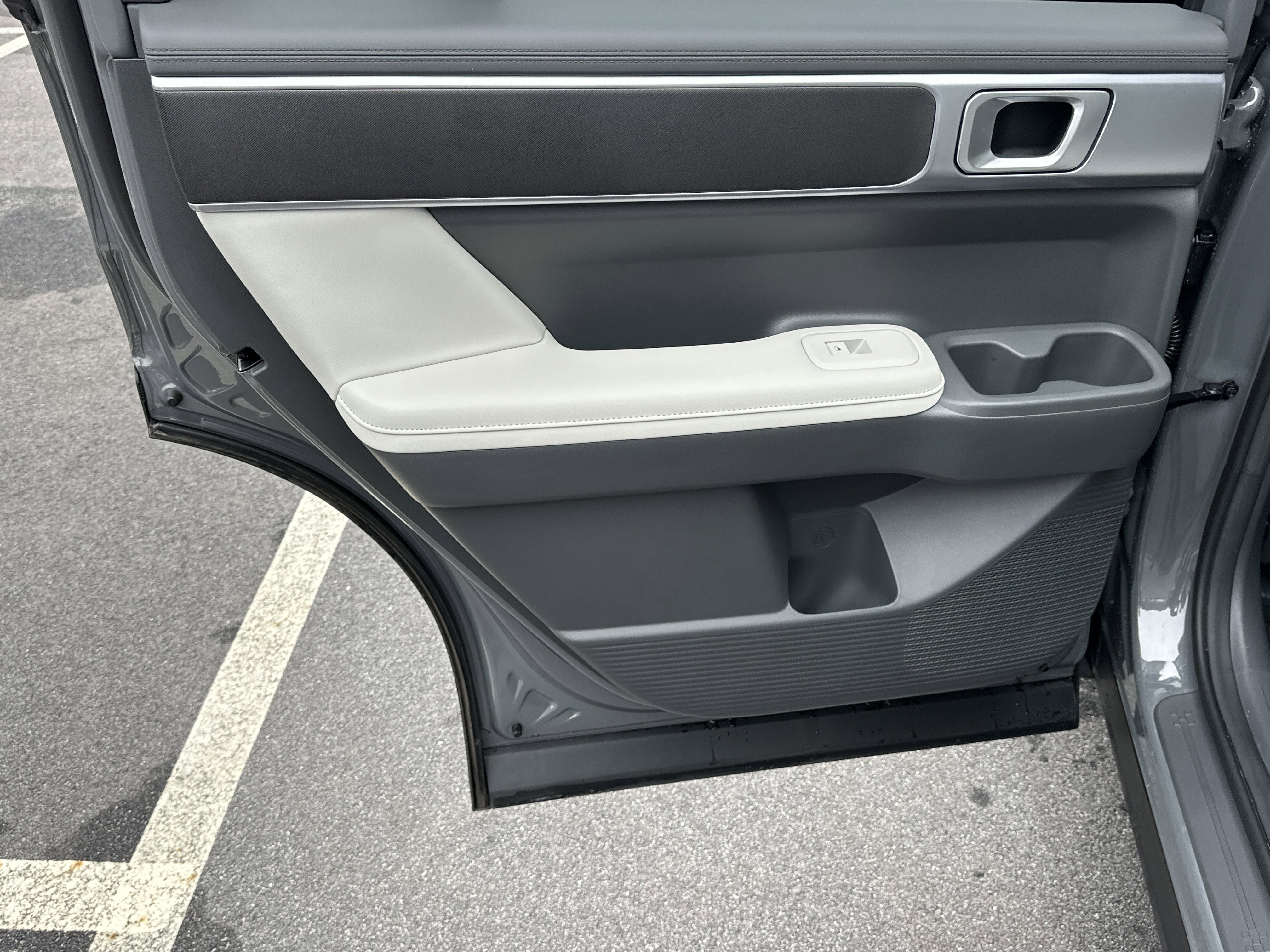 Used 2024 Hyundai Santa Fe SEL image 23