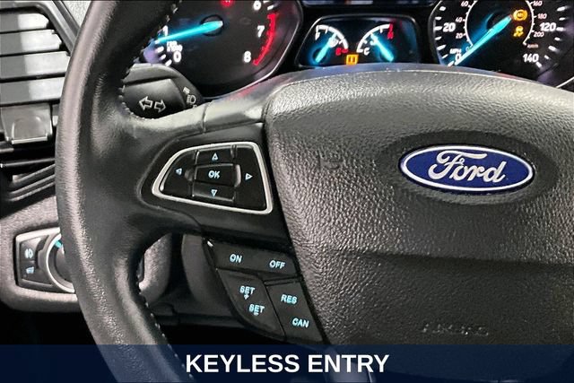 Used 2019 Ford Escape SEL w/ SEL Sport Appearance Package FWD image 15
