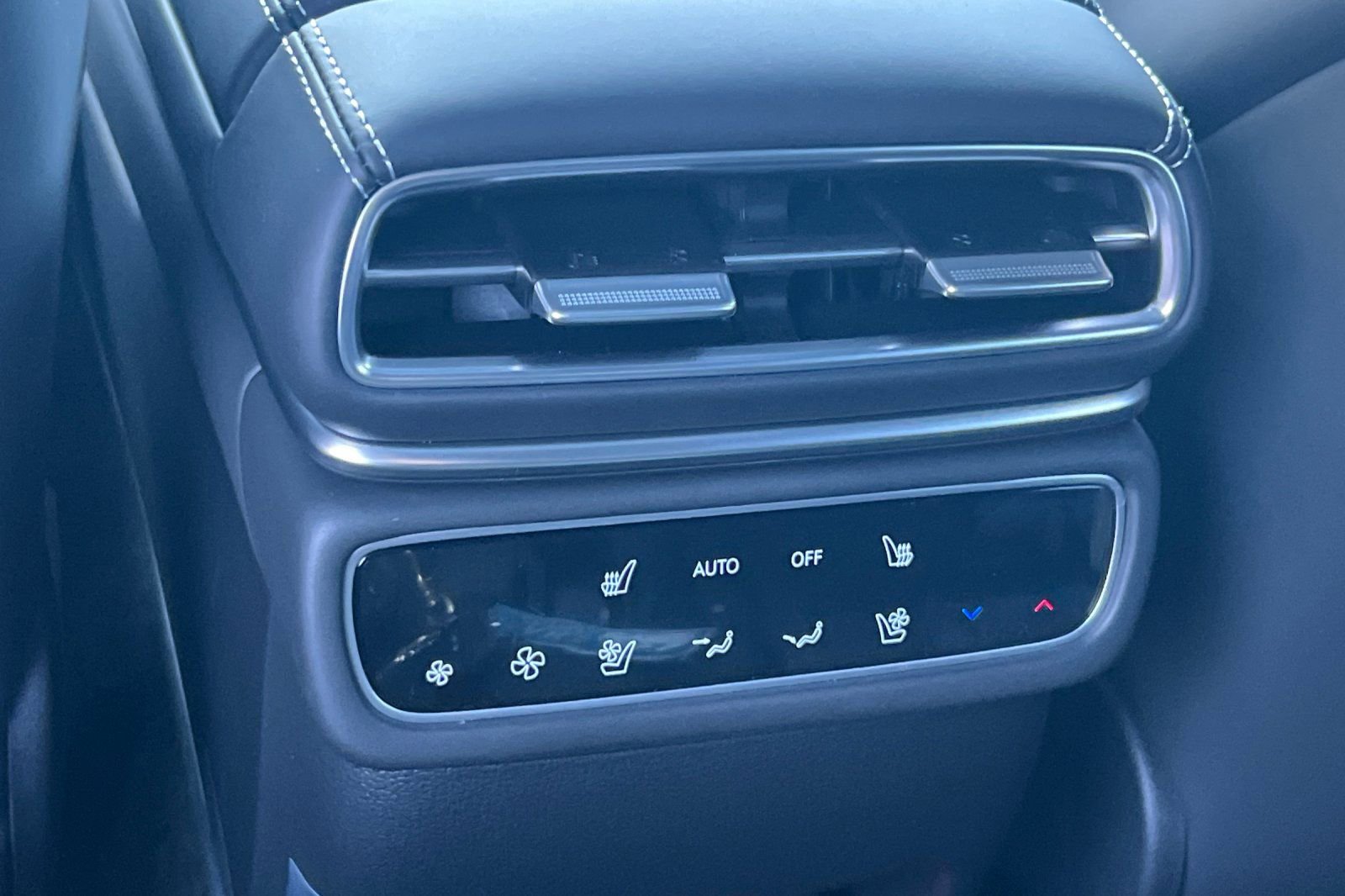 New 2025 Genesis GV80 3.5T e-SC image 15