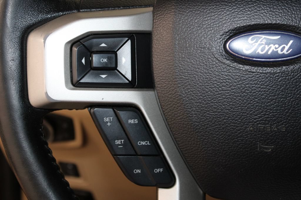 Used 2019 Ford F250 Lariat w/ Lariat Ultimate Package AWD/4WD image 45