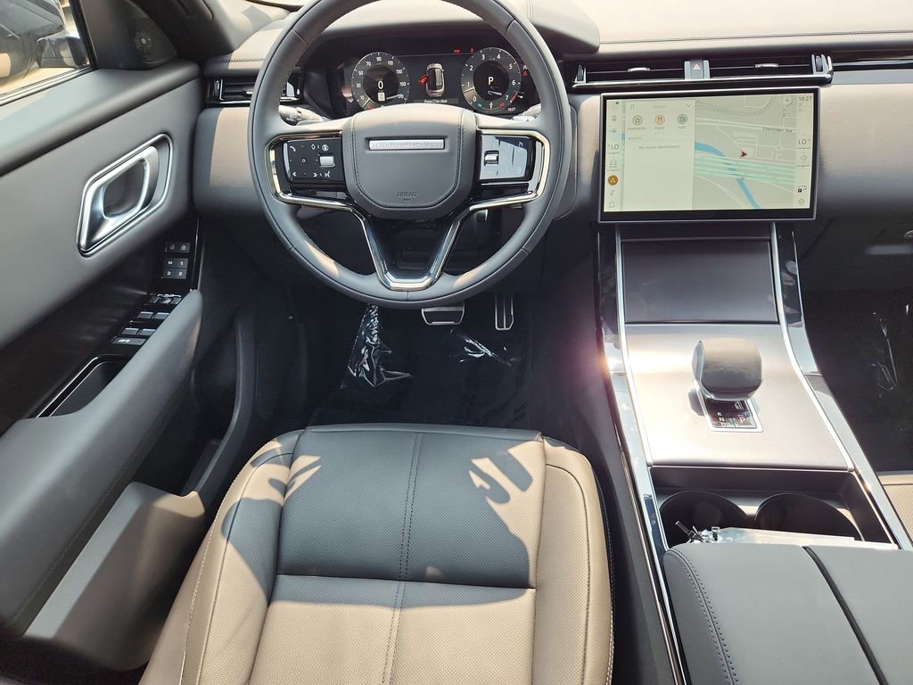 Used 2026 Land Rover Range Rover Velar Dynamic SE AWD/4WD image 4