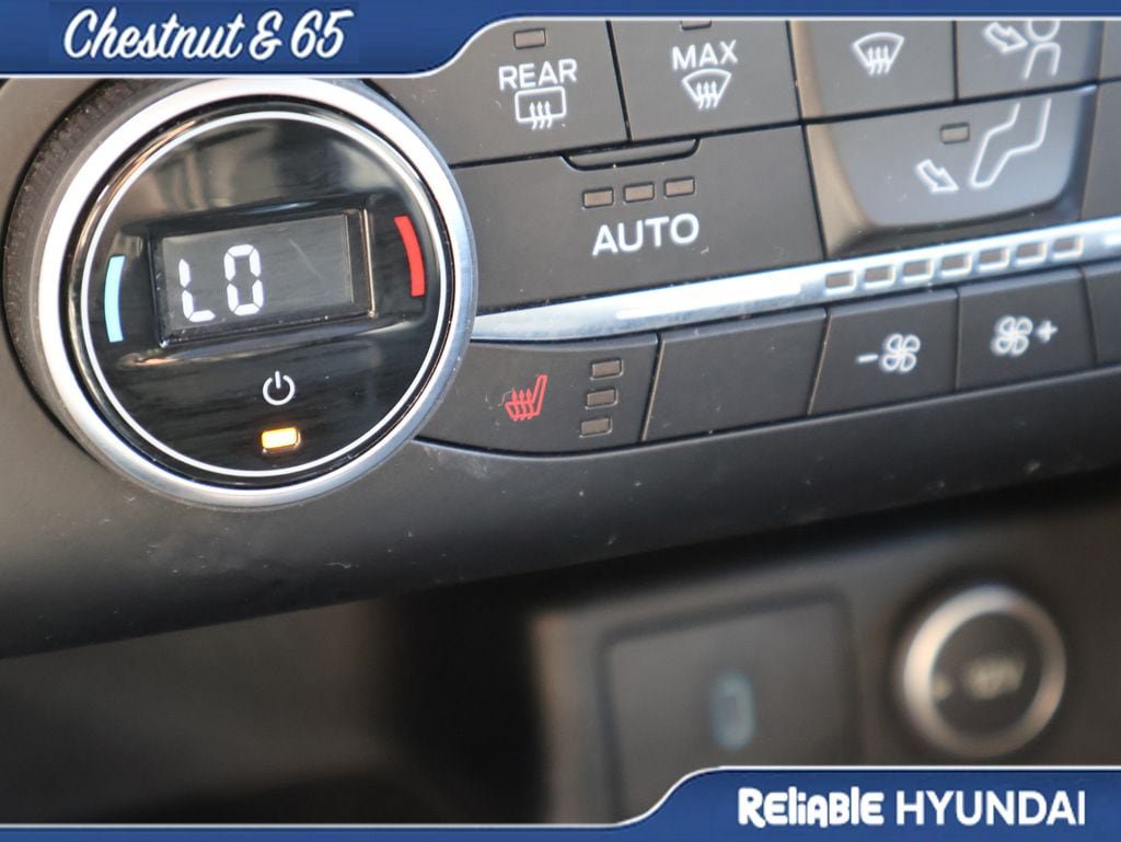 Used 2020 Ford Escape Titanium AWD/4WD image 39