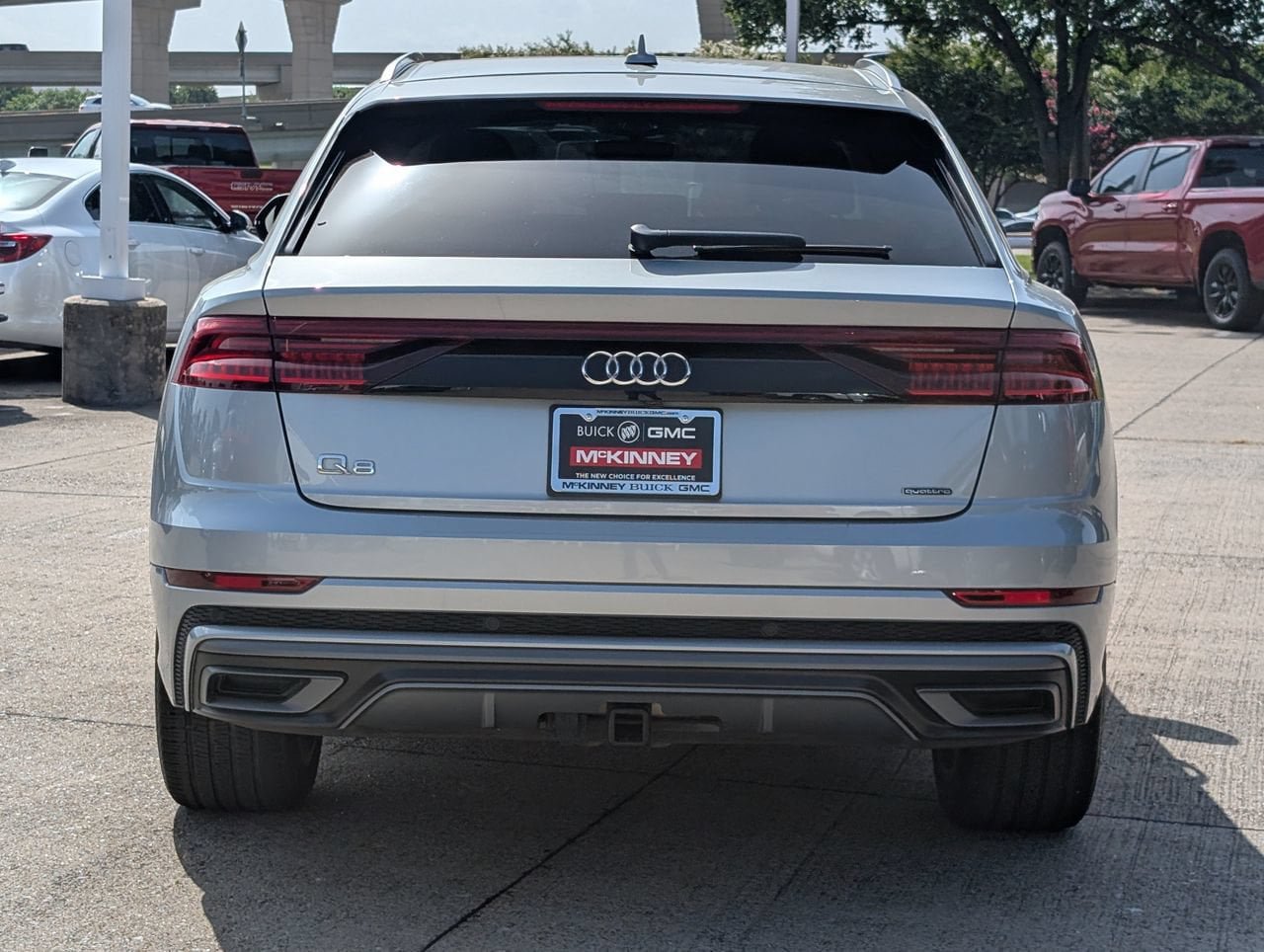 Used 2023 Audi Q8 Premium Plus w/ Premium Plus Package AWD/4WD image 5