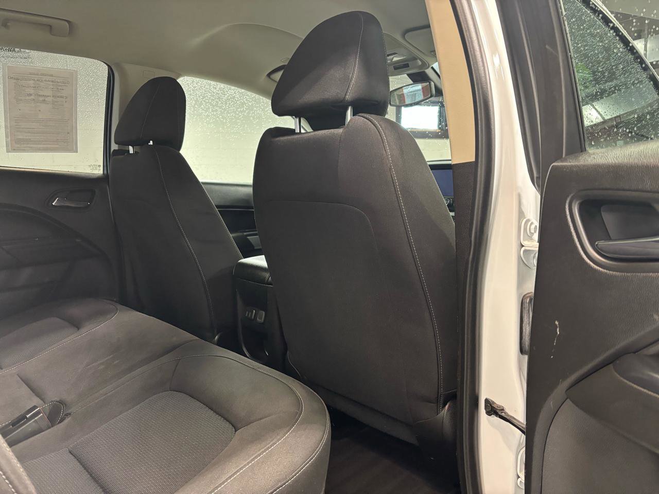 Used 2018 Chevrolet Colorado LT AWD/4WD image 18