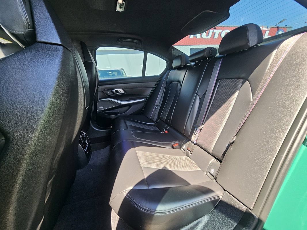 Used 2022 BMW M3 Competition AWD/4WD image 30