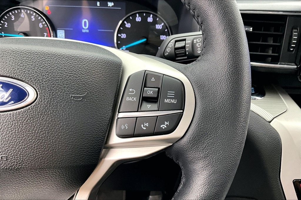 Certified 2024 Ford Explorer XLT AWD/4WD image 19