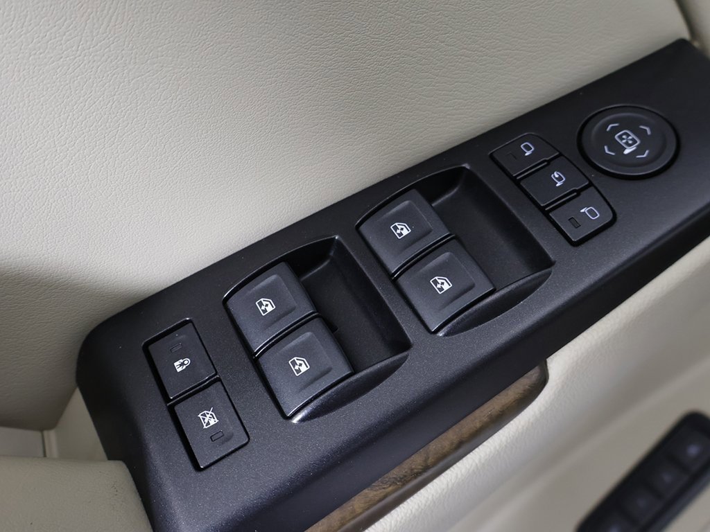 Used 2019 GMC Yukon Denali image 49