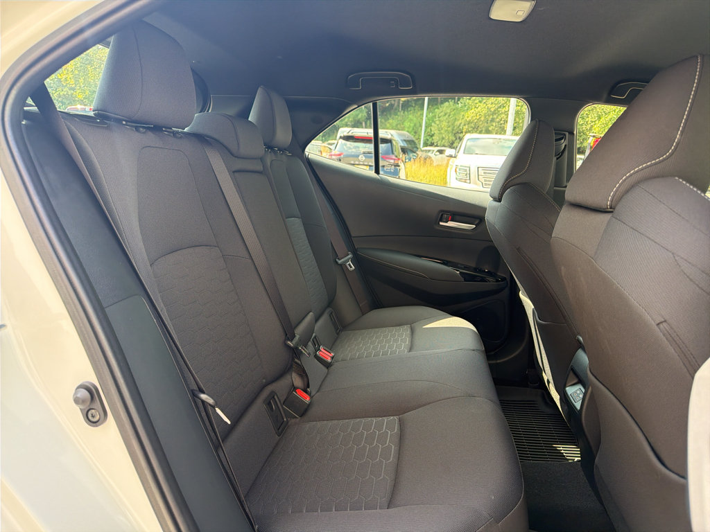 Used 2024 Toyota Corolla SE FWD image 18