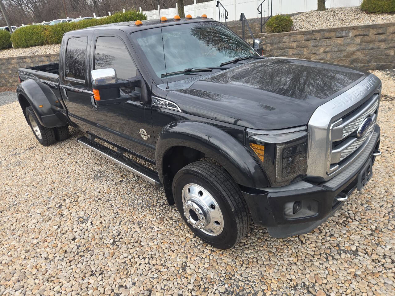 Used 2015 Ford F450 Platinum w/ Platinum Package AWD/4WD image 29