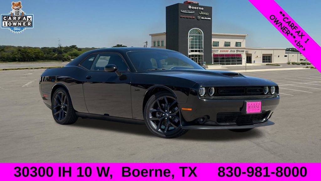 Used 2023 Dodge Challenger R/T w/ Plus Package image 1