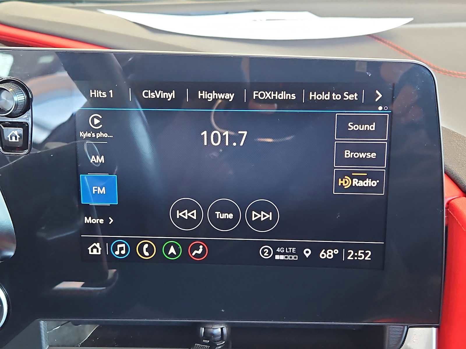 Certified 2023 Chevrolet Corvette Stingray Preferred Conv w/ 2LT RWD image 28