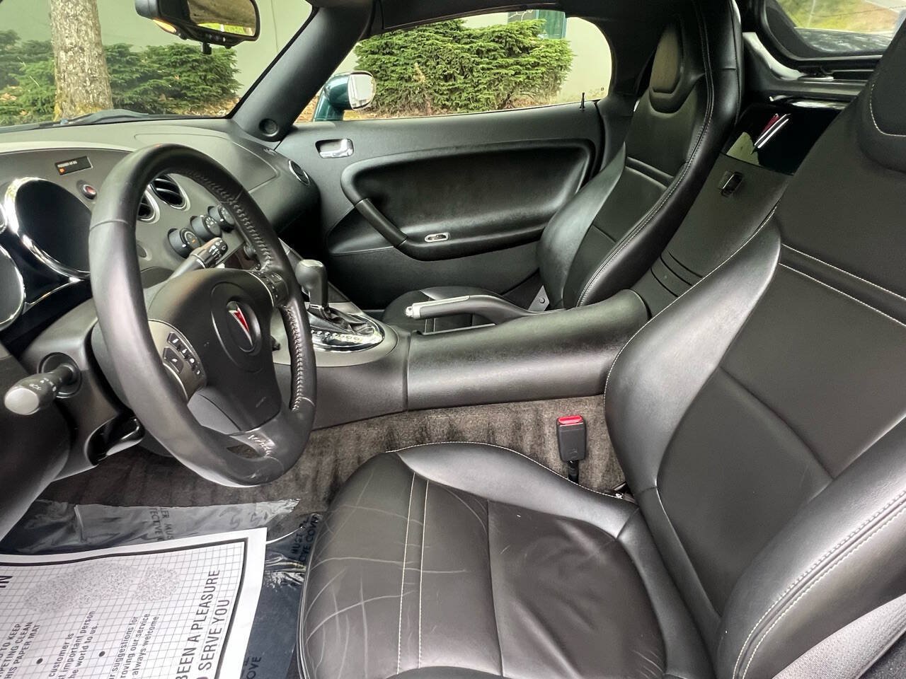 Used 2006 Pontiac Solstice Convertible w/ Premium Package RWD image 11