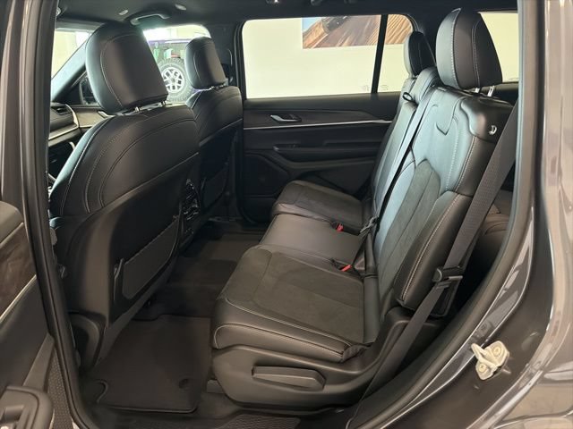 New 2026 Jeep Grand Cherokee L 4WD image 14