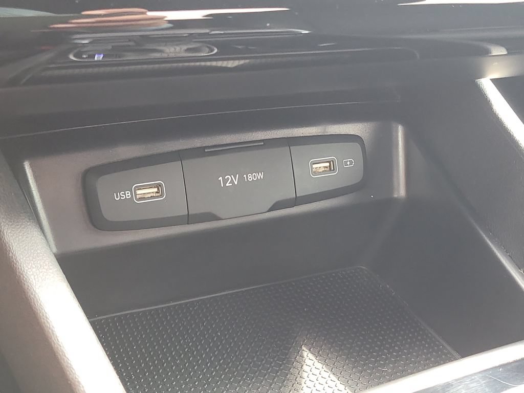 Used 2024 Hyundai Santa Cruz SE FWD image 20