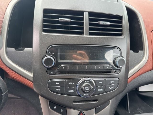 Used 2015 Chevrolet Sonic LT w/ Fun and Sun Package image 21