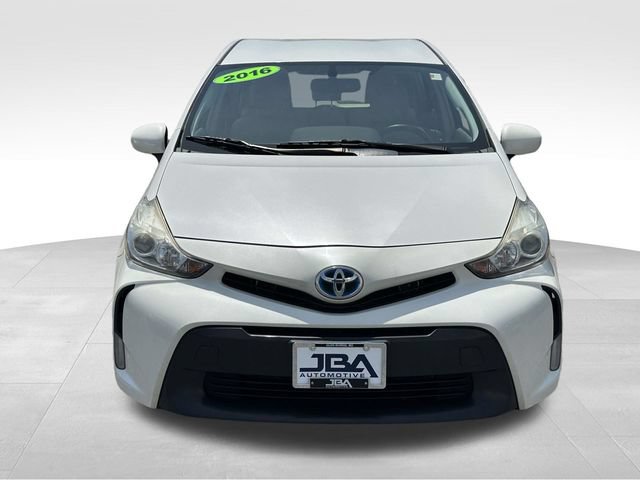 Used 2016 Toyota Prius V Four FWD image 23
