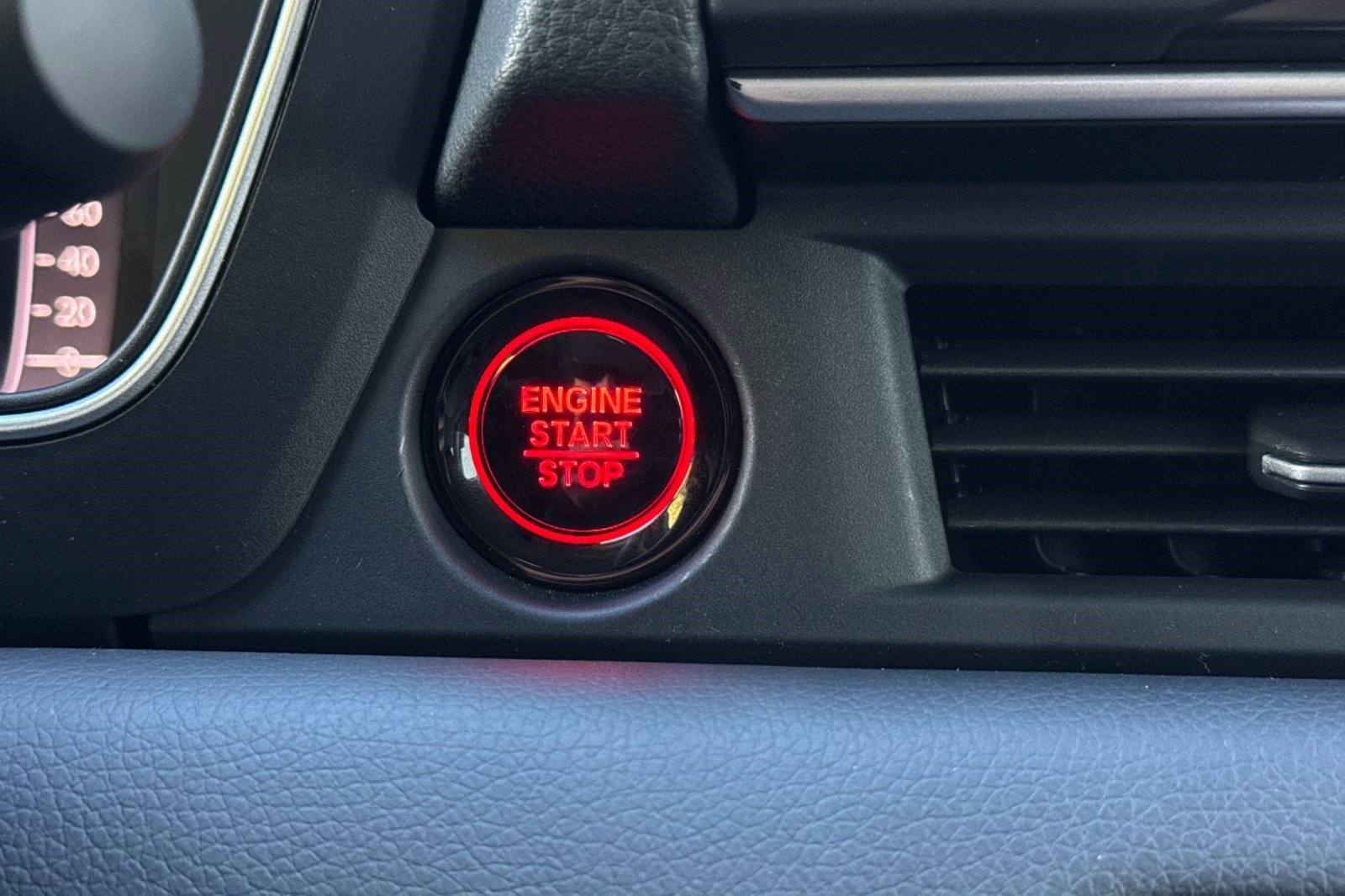 New 2026 Honda Pilot EX-L image 30