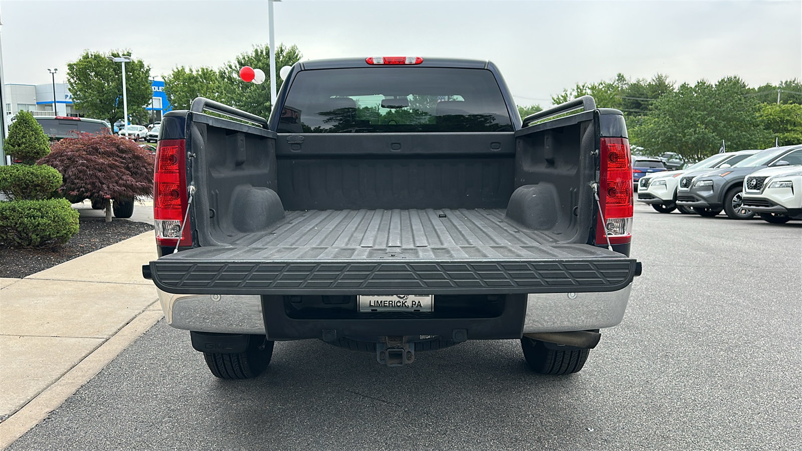Used 2012 GMC Sierra 1500 SLT w/ SLT Convenience Package AWD/4WD image 7