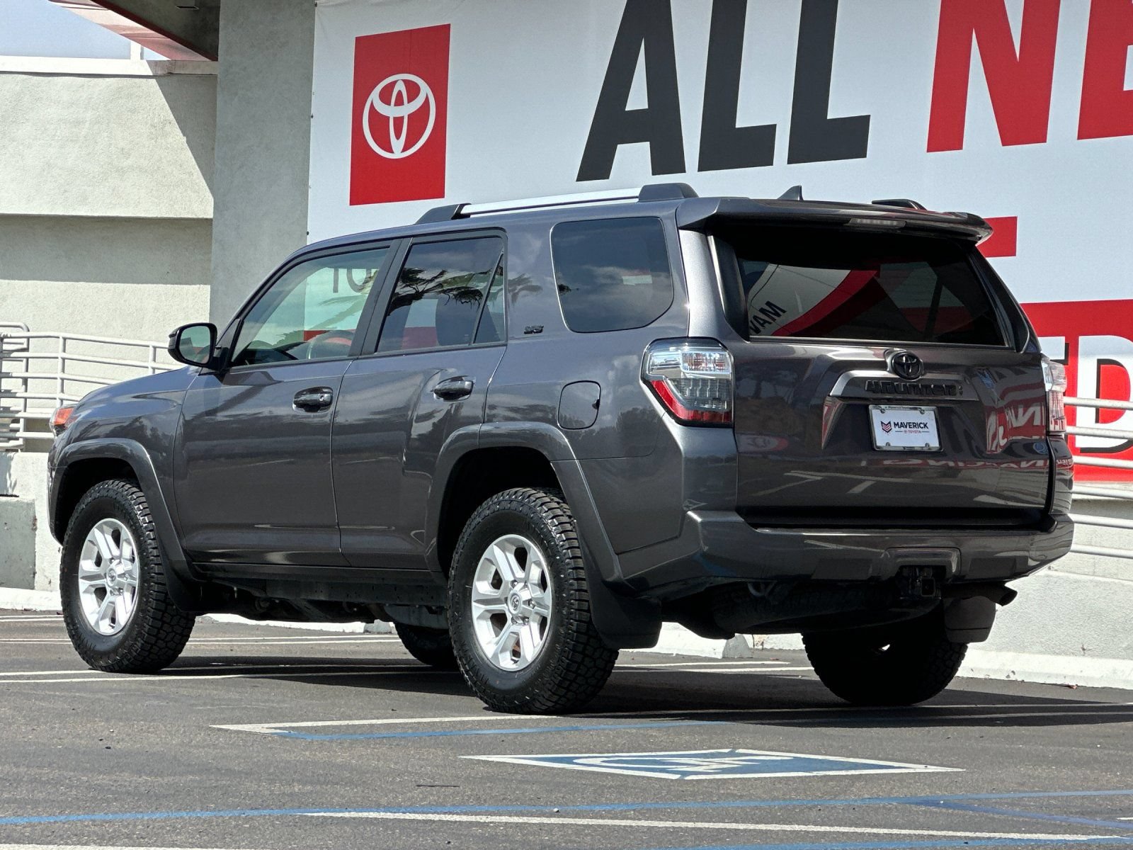 Used 2023 Toyota 4Runner SR5 RWD image 3