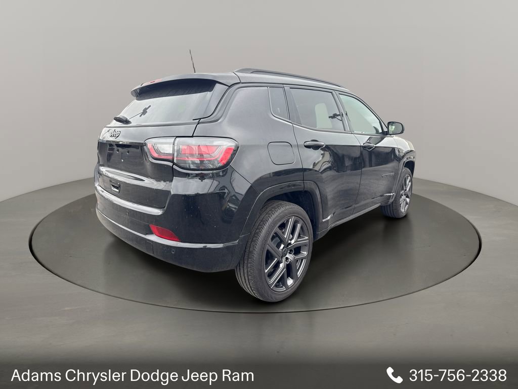 Used 2025 Jeep Compass Limited w/ High Altitude Package AWD/4WD image 7