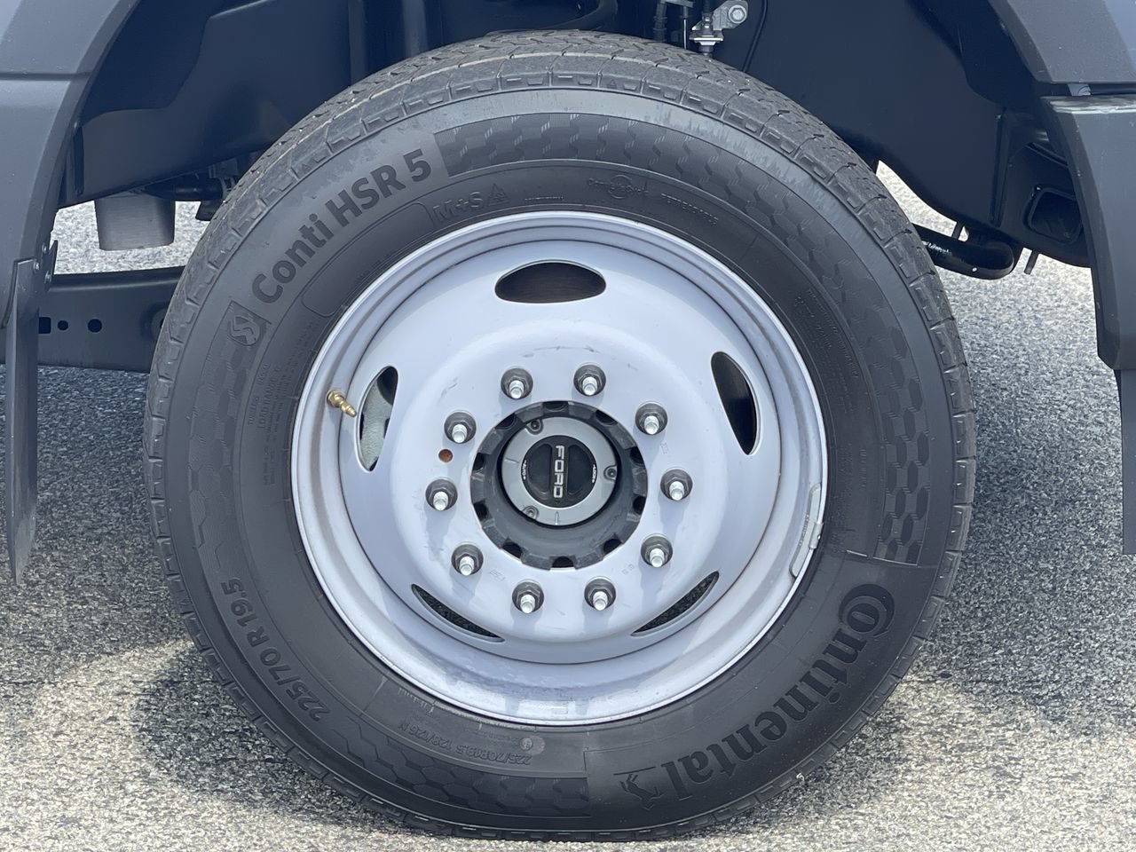 New 2026 Ford F550 4x4 Crew Cab Super Duty image 10
