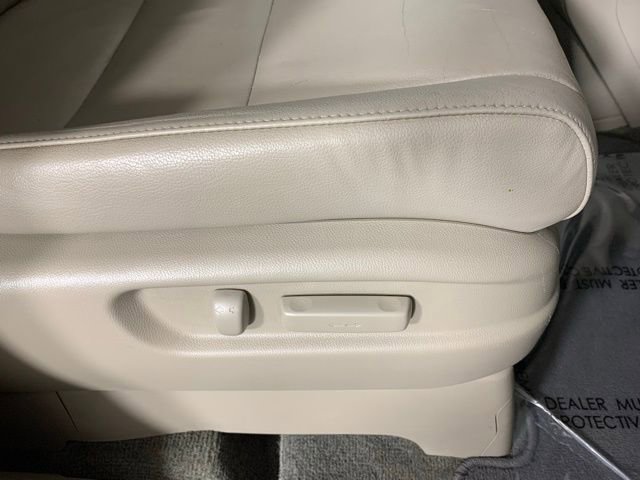 Used 2014 Honda Odyssey EX-L image 24