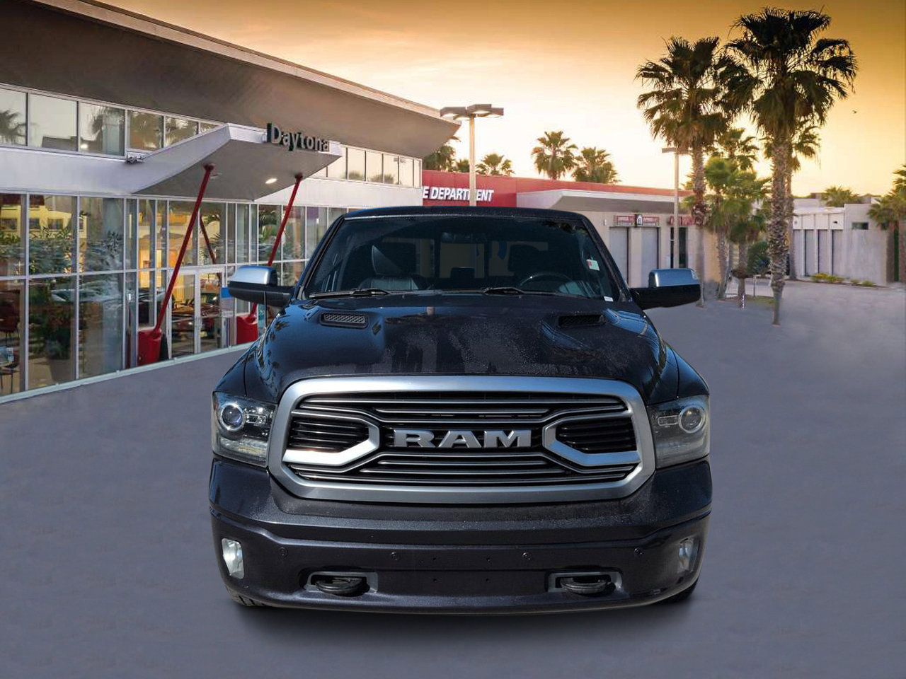 Used 2018 RAM 1500 Limited RWD image 8
