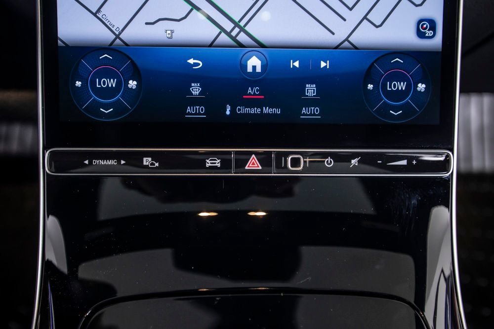 Used 2025 Mercedes-Benz S 580 4MATIC Sedan image 32