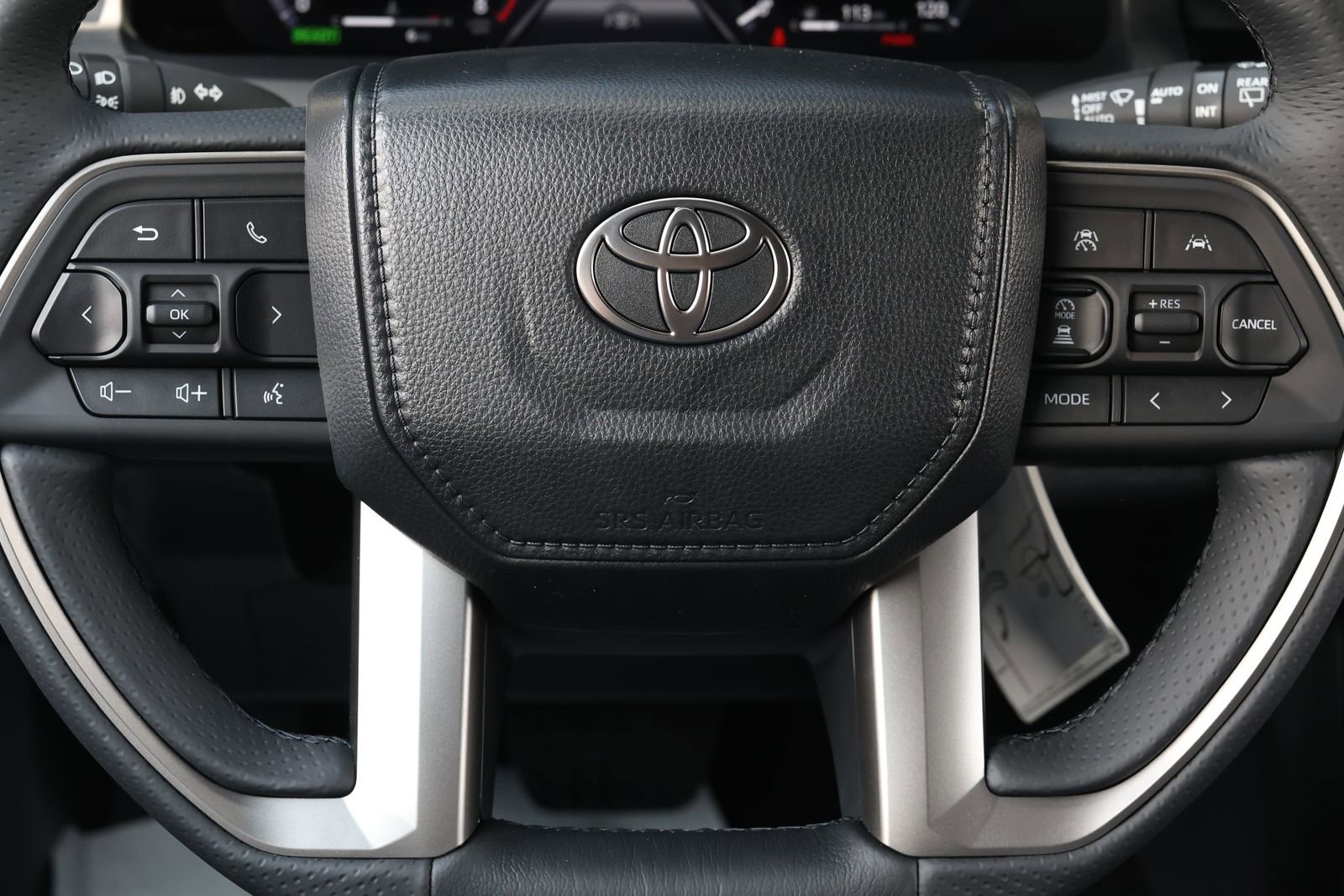 New 2026 Toyota 4Runner Platinum AWD/4WD image 19