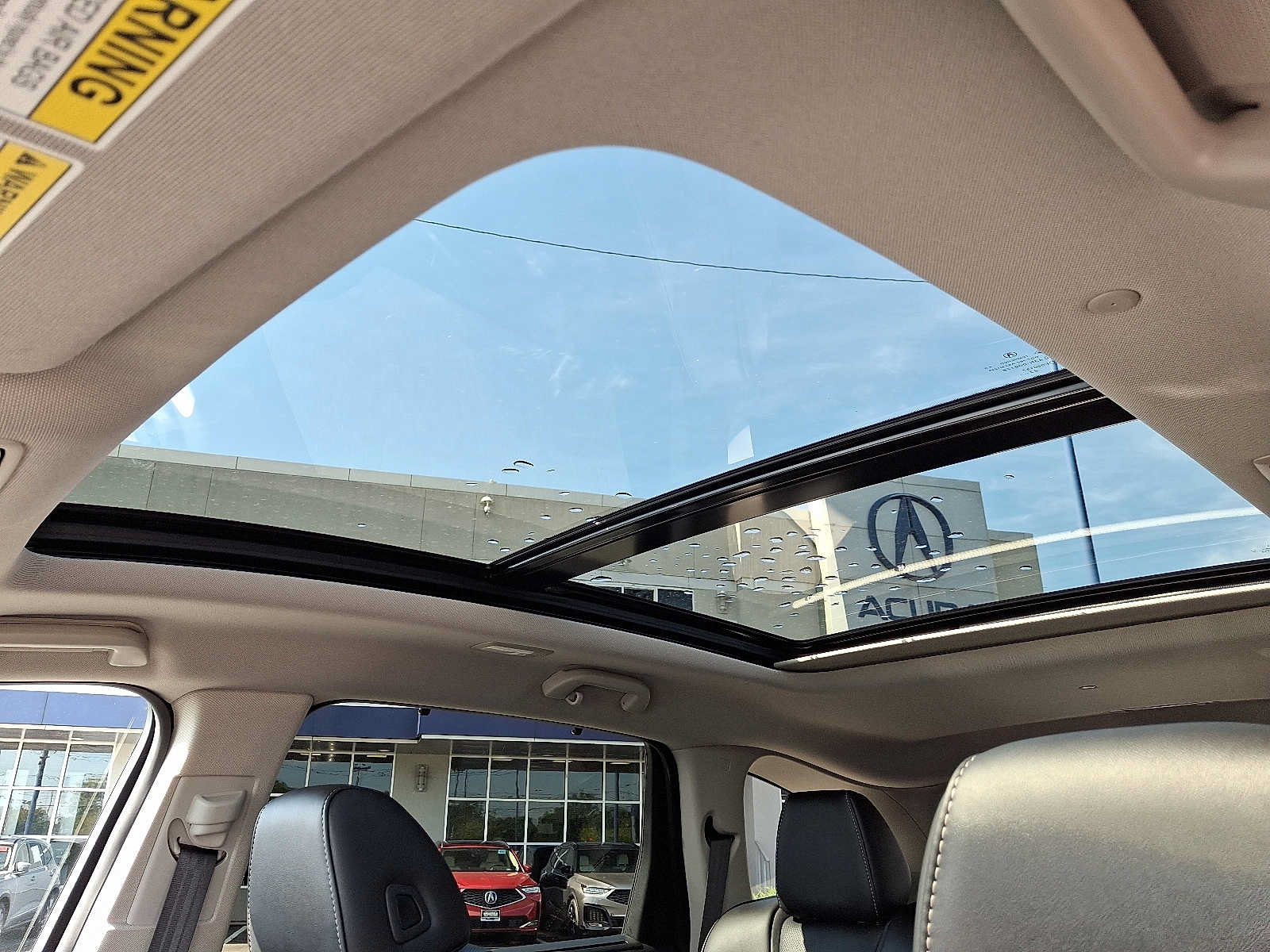 Certified 2024 Acura MDX w/ Technology Package AWD/4WD image 14