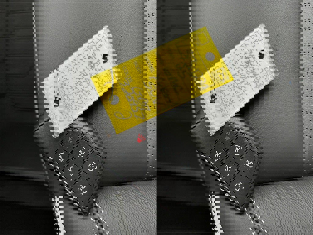 Used 2025 GMC Yukon AT4 Ultimate w/ LPO, Floor Liner Package image 32