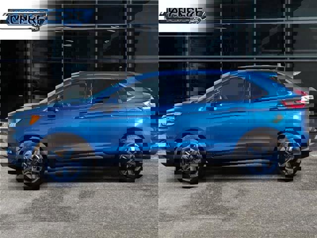 Used 2022 Ford Edge SEL w/ Convenience Package image 2
