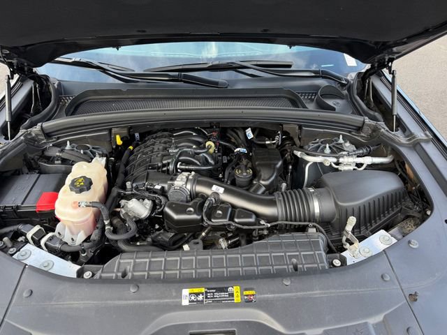 Used 2025 Jeep Grand Cherokee Altitude image 16