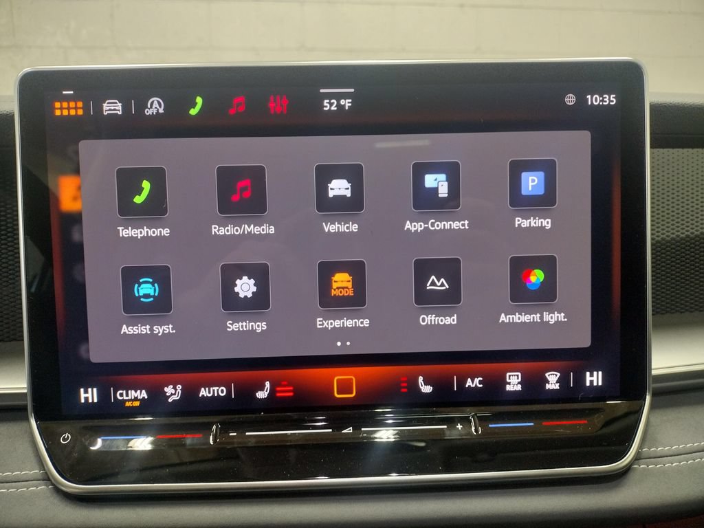 New 2026 Volkswagen Tiguan SE AWD/4WD image 30