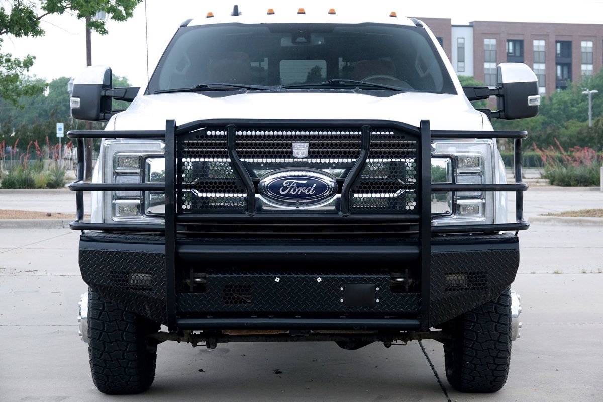Used 2019 Ford F350 King Ranch w/ King Ranch Ultimate Package AWD/4WD image 4