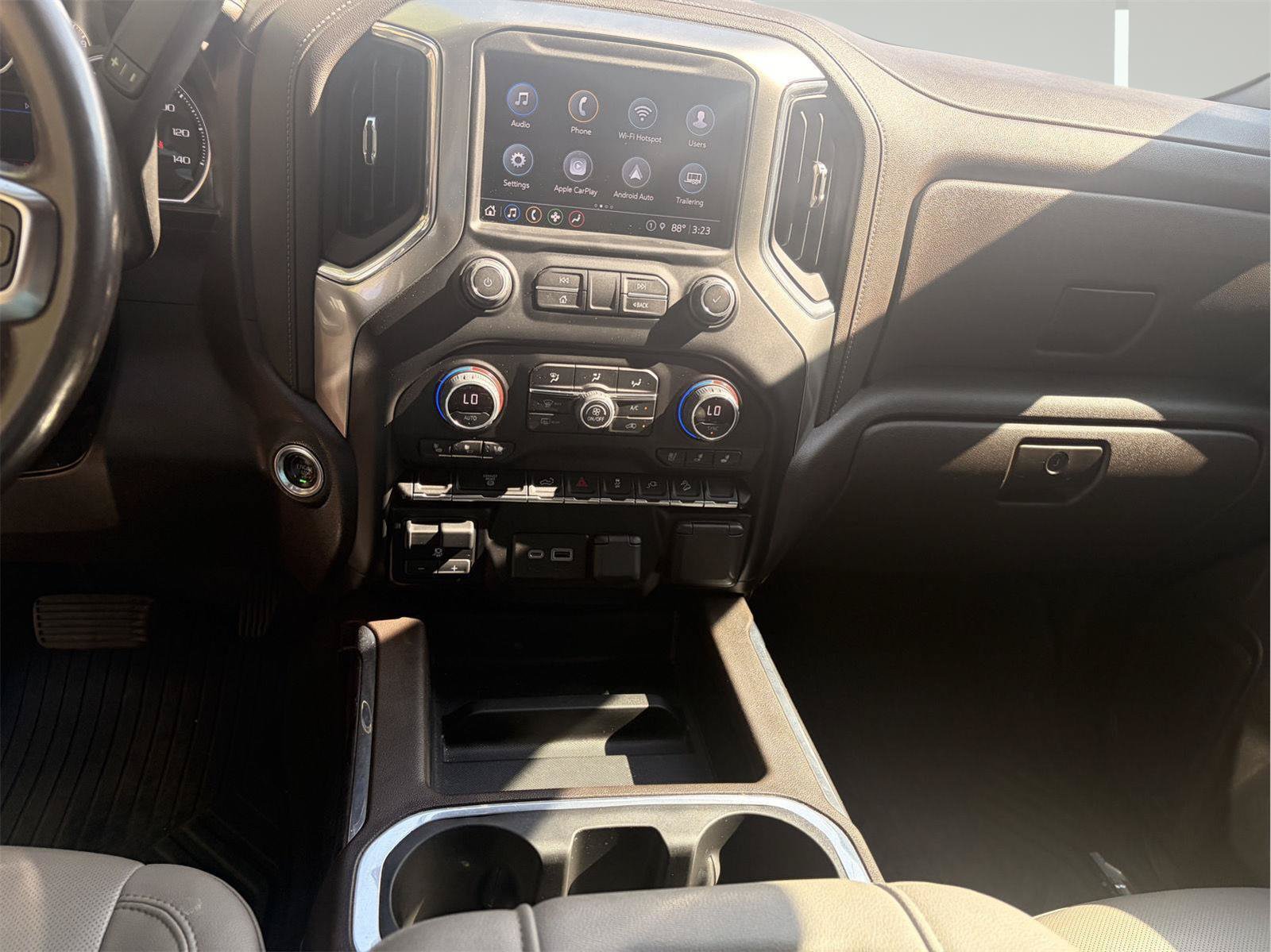 Used 2022 Chevrolet Silverado 2500 LTZ AWD/4WD image 28