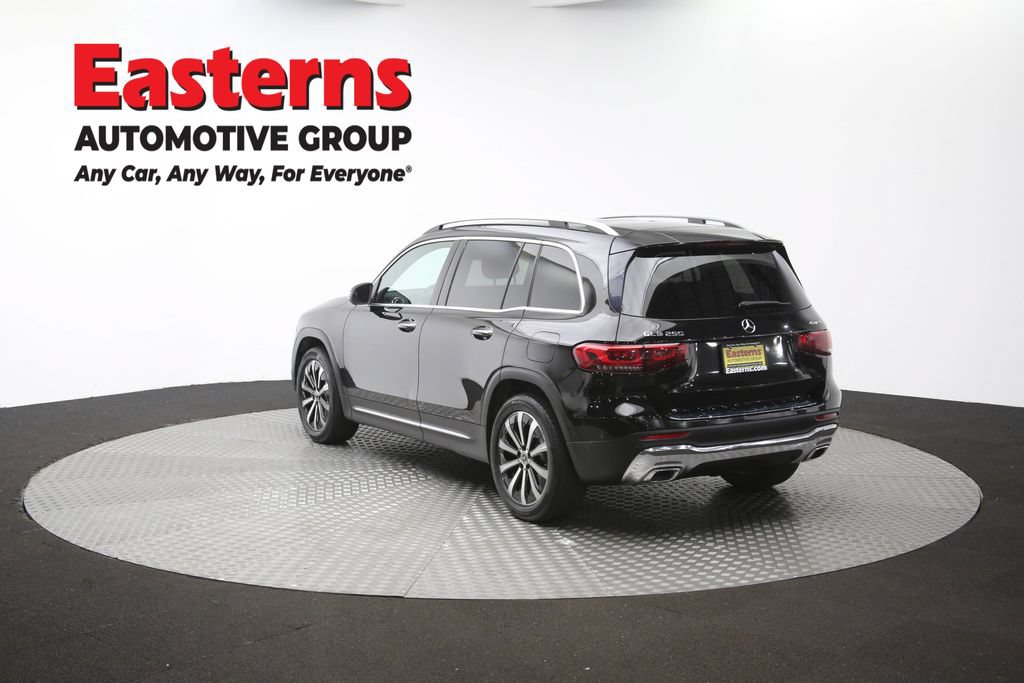 Used 2022 Mercedes-Benz GLB 250 4MATIC w/ Premium Package Lite image 65