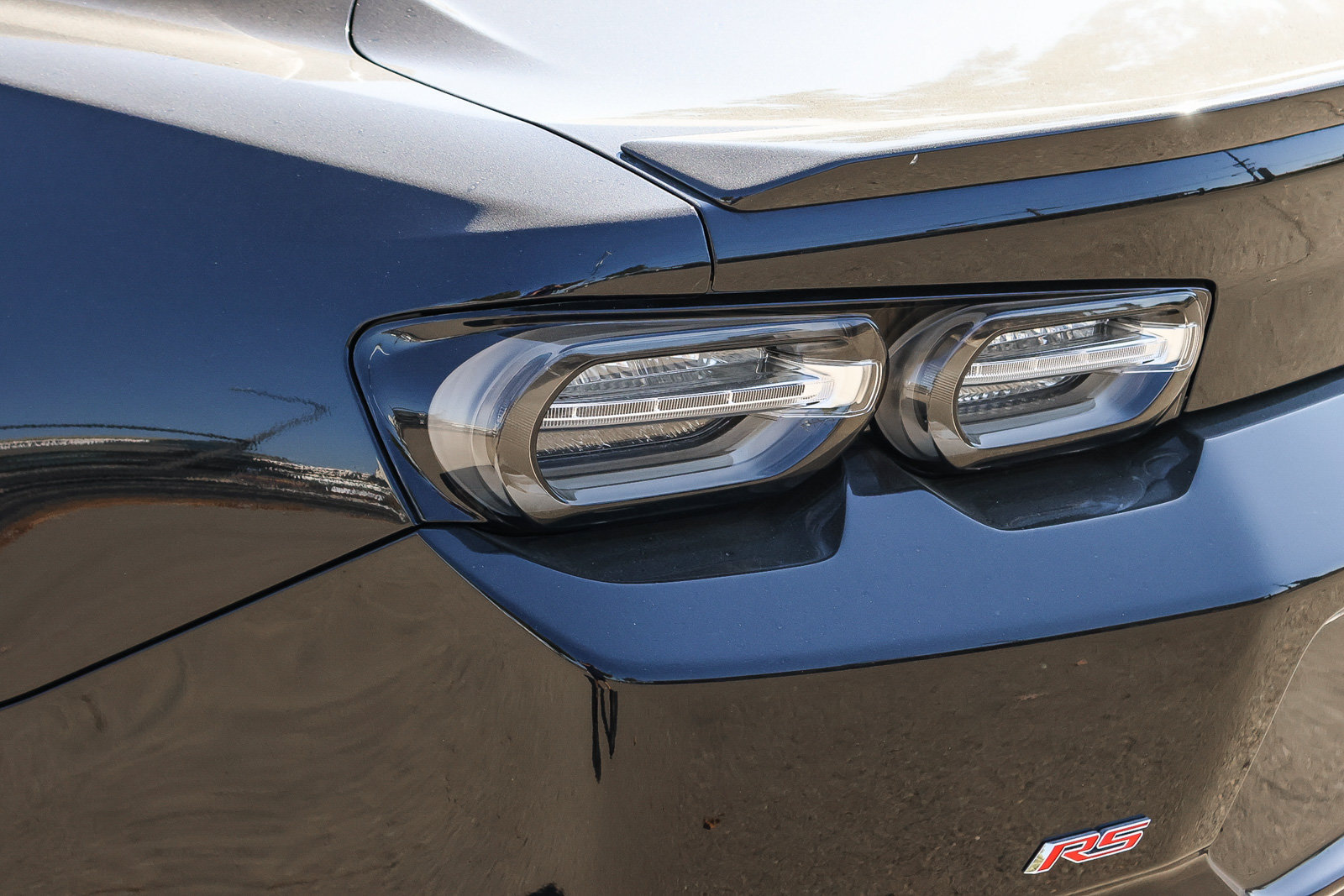 Used 2021 Chevrolet Camaro LT w/ RS Package RWD image 11
