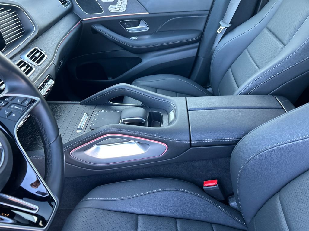 Used 2025 Mercedes-Benz GLE 350 4MATIC image 35