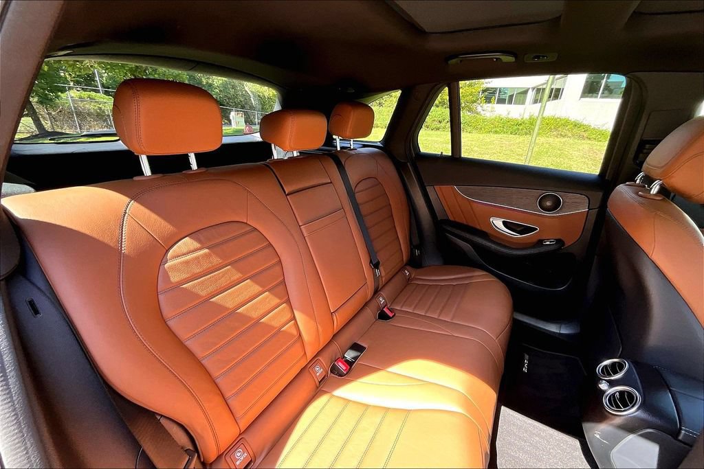 Certified 2022 Mercedes-Benz GLC 300 4MATIC image 28