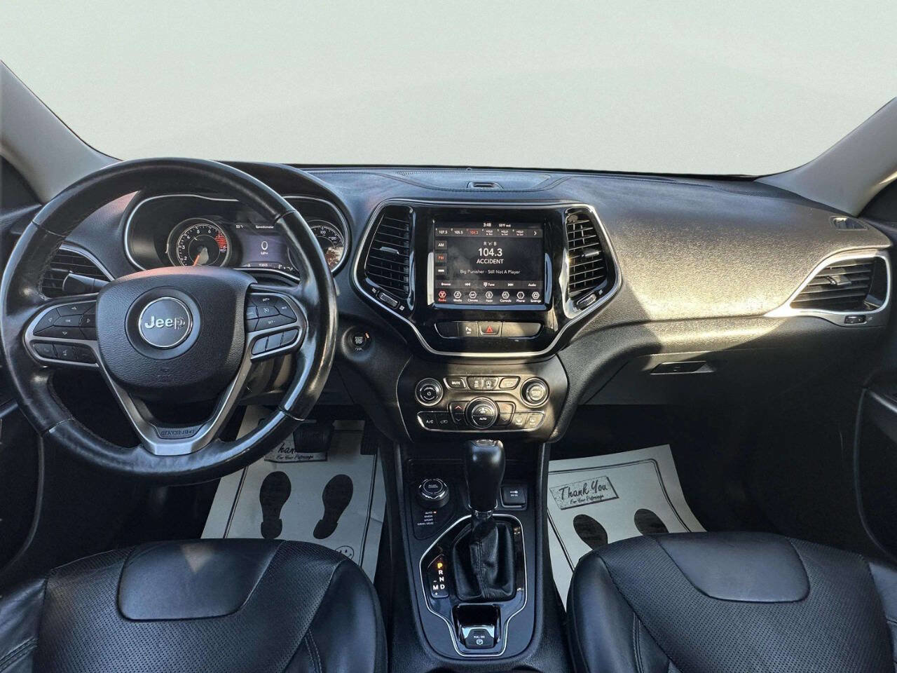 Used 2019 Jeep Cherokee Limited image 15