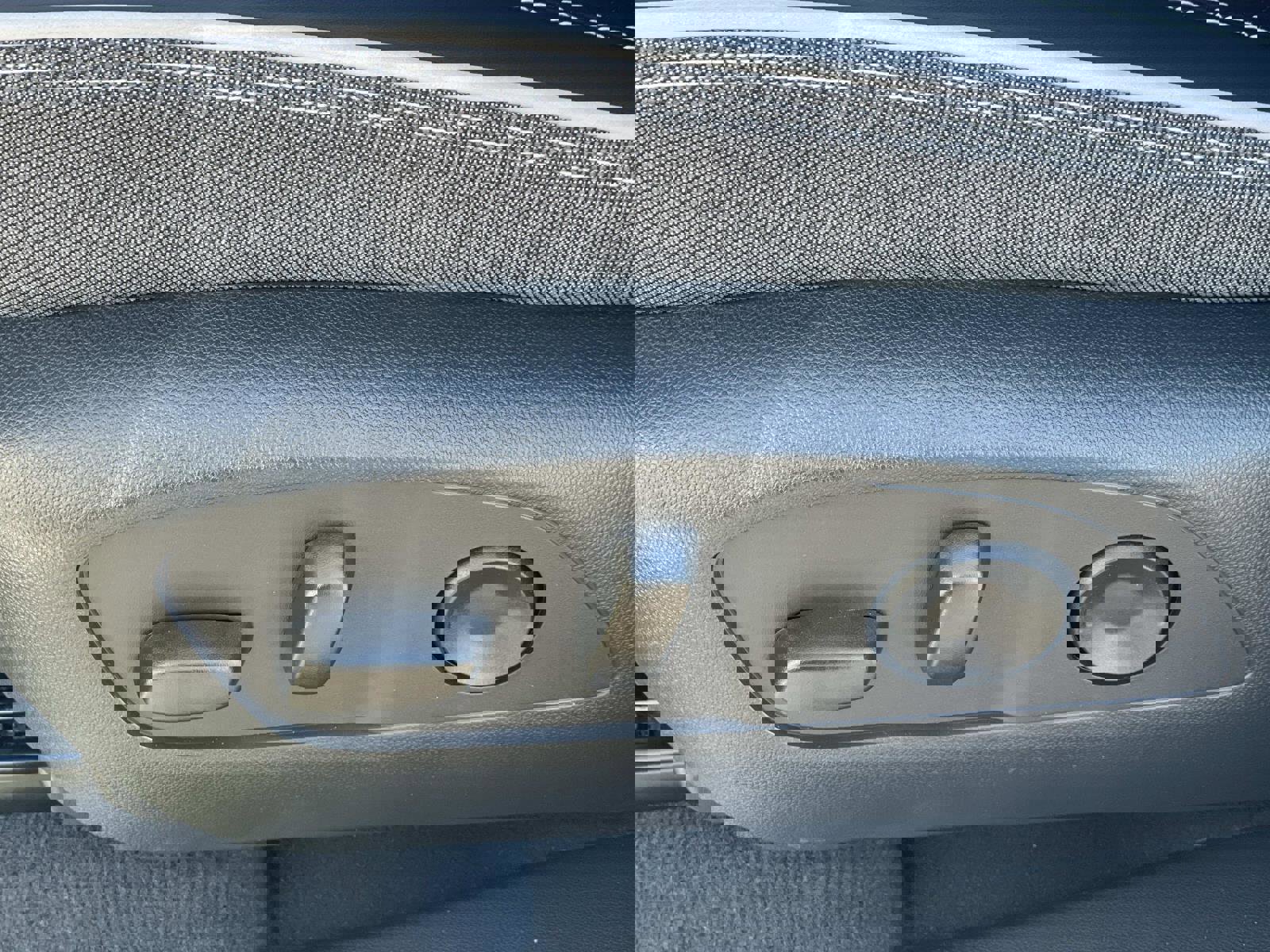 New 2026 GMC Sierra EV Elevation image 20