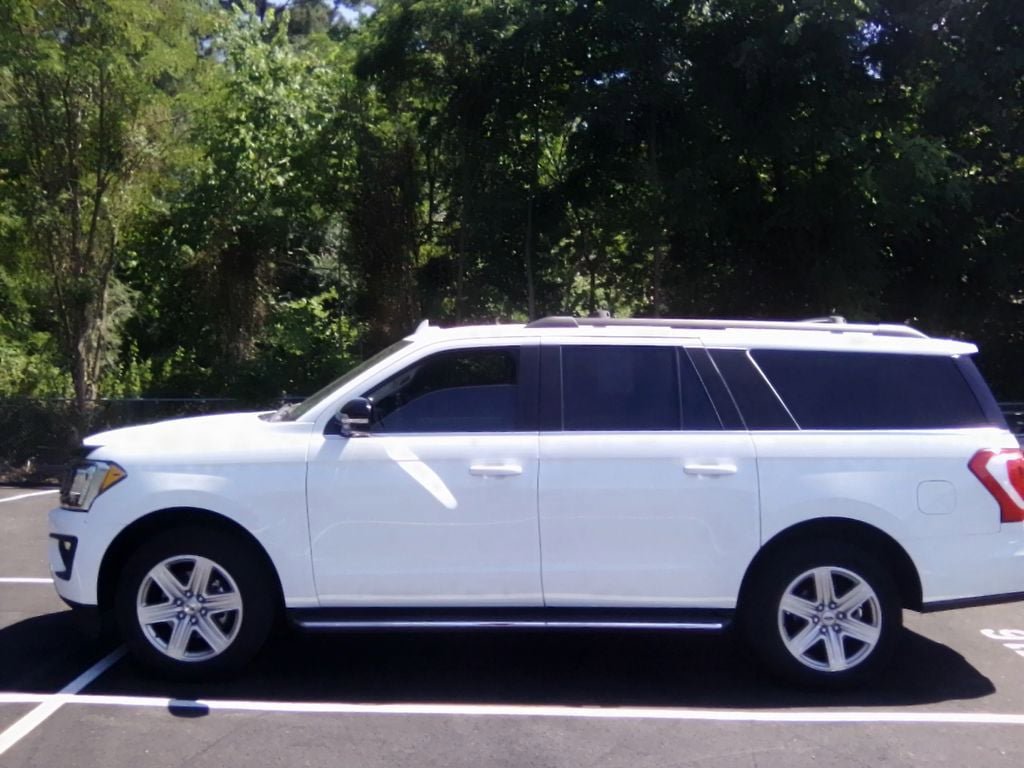 Used 2020 Ford Expedition Max XLT w/ Equipment Group 202A RWD image 9