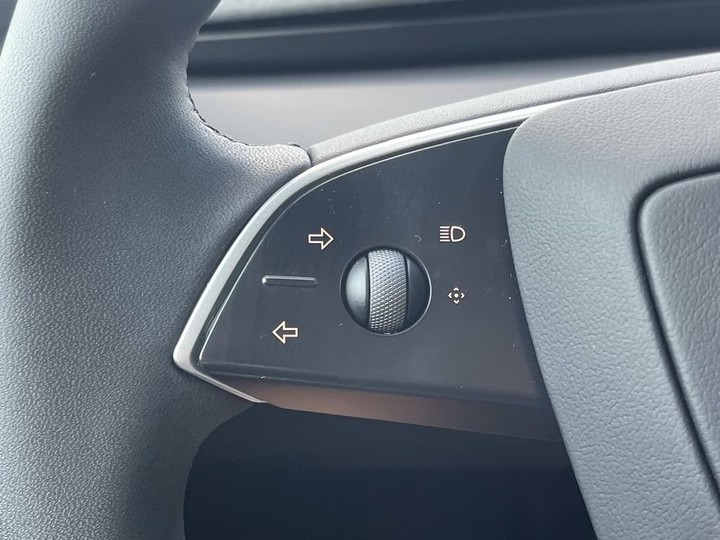 Used 2025 Tesla Model 3 Long Range RWD image 36