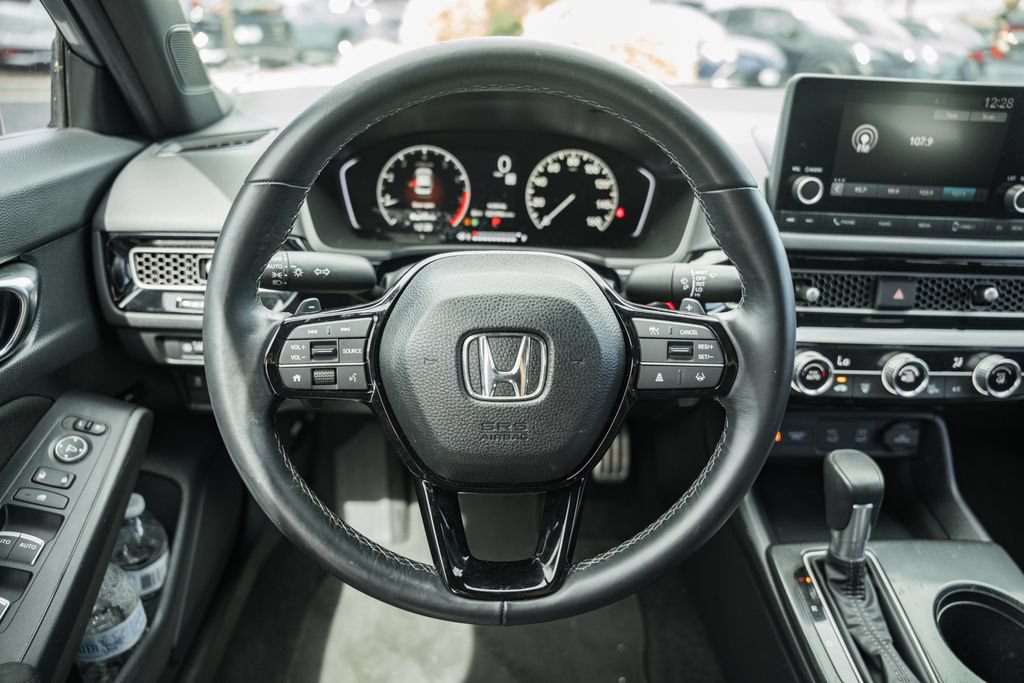 Used 2025 Honda Civic Sport image 28