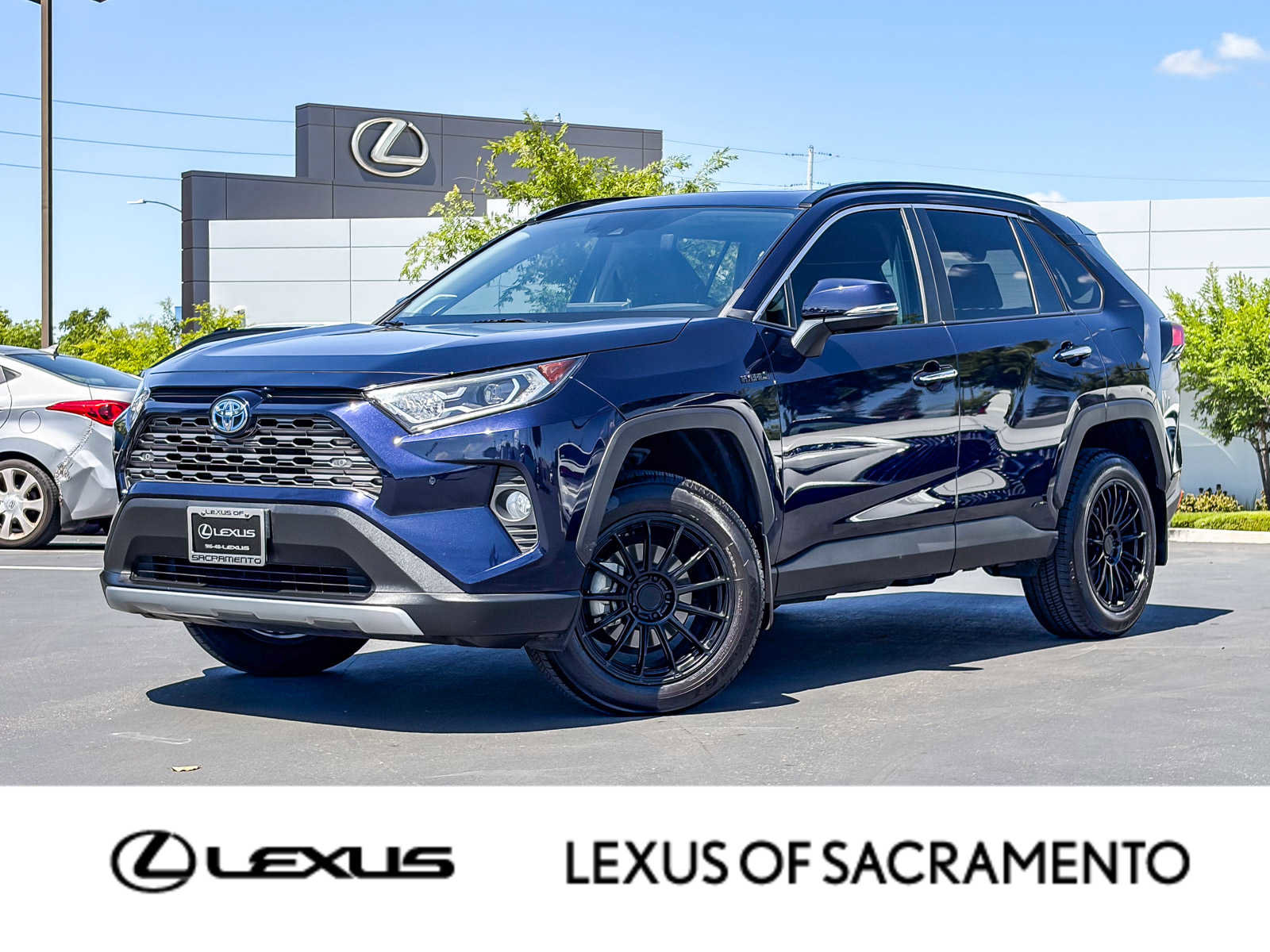 Used 2020 Toyota RAV4 Limited w/ Limited Grade Weather Package image 1