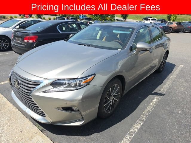 Used 2016 Lexus ES 350 w/ Luxury Package w/Wood Trim FWD image 10