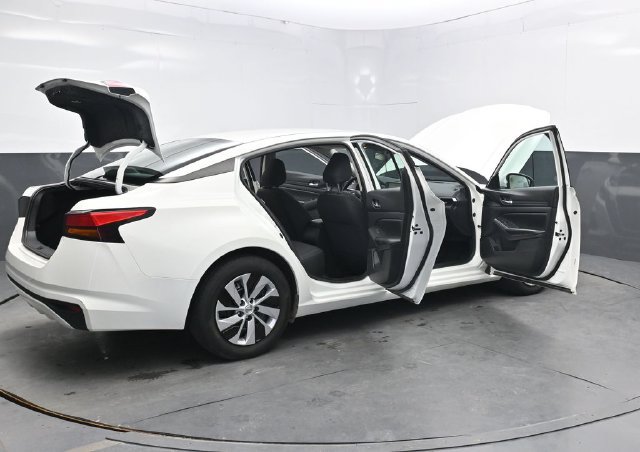 Used 2021 Nissan Altima 2.5 S FWD image 48