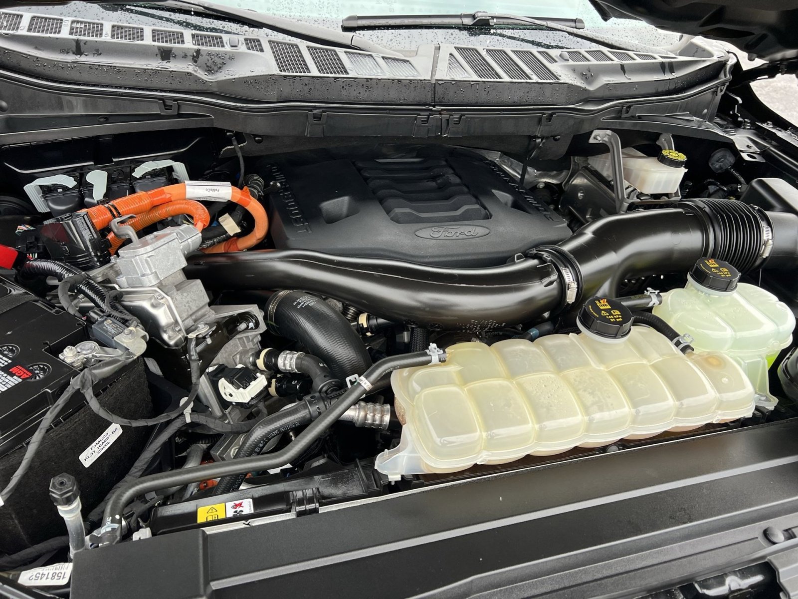 Certified 2023 Ford F150 Lariat w/ Equipment Group 502A High image 27